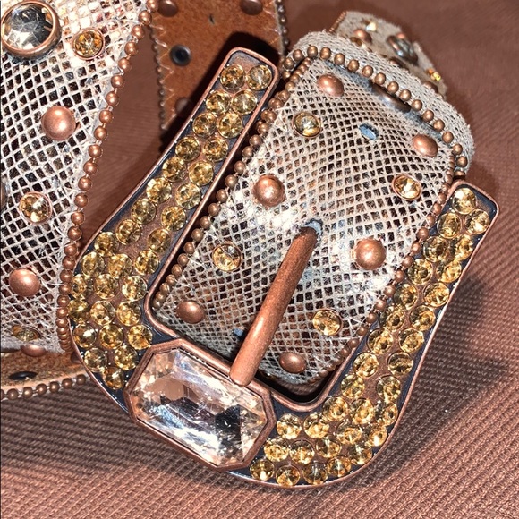 Leather bedazzled embellished belt worn once